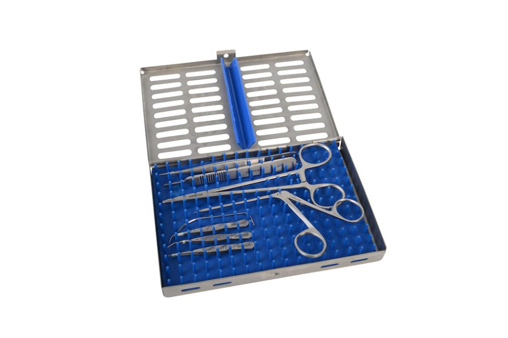 EQUIVET Hauttransplantationss. mit 8 chir. Instrumenten EQUIVET Hauttransplantationss. mit 8 chir. Instrumenten
